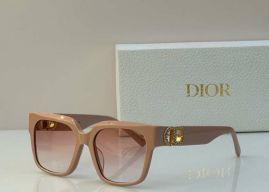 Picture of Dior Sunglasses _SKUfw55590625fw